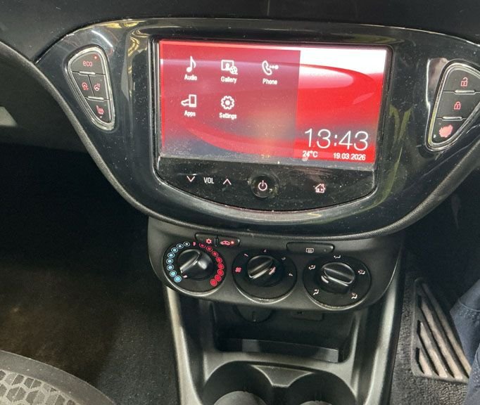 Used Vauxhall Corsa 2015 for sale - 78002954: Photo 2