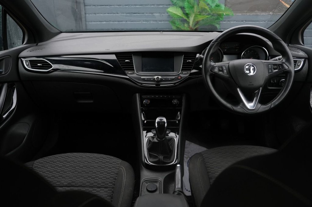 Used Vauxhall Astra 2017 for sale - 77220838: Photo 12