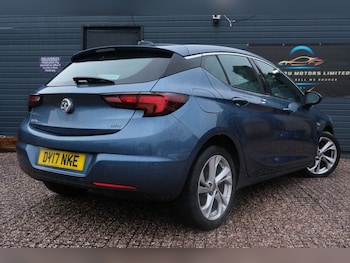 Used Vauxhall Astra 2017 for sale - 77220838: Photo
