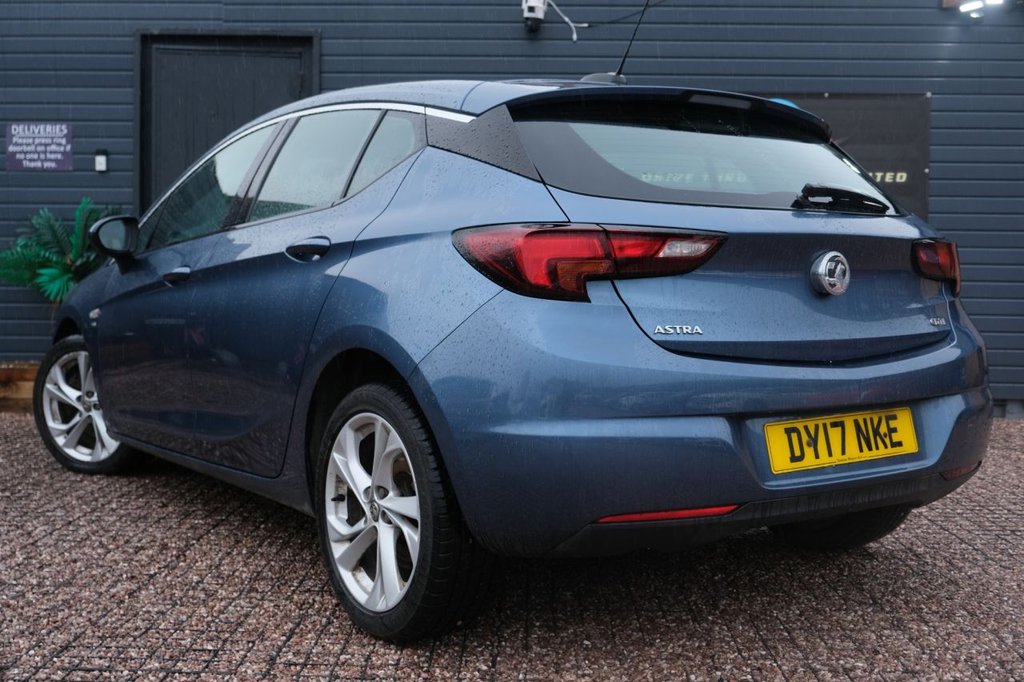 Used Vauxhall Astra 2017 for sale - 77220838: Photo 6