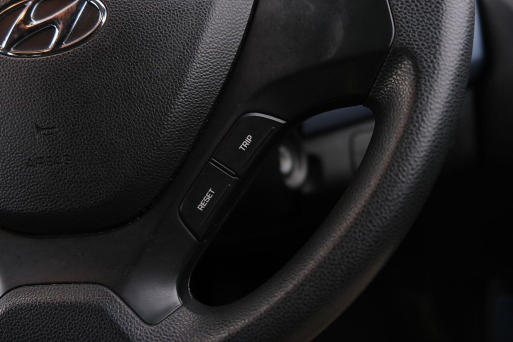 Used Hyundai i10 2014 for sale - 77220854: Photo 14