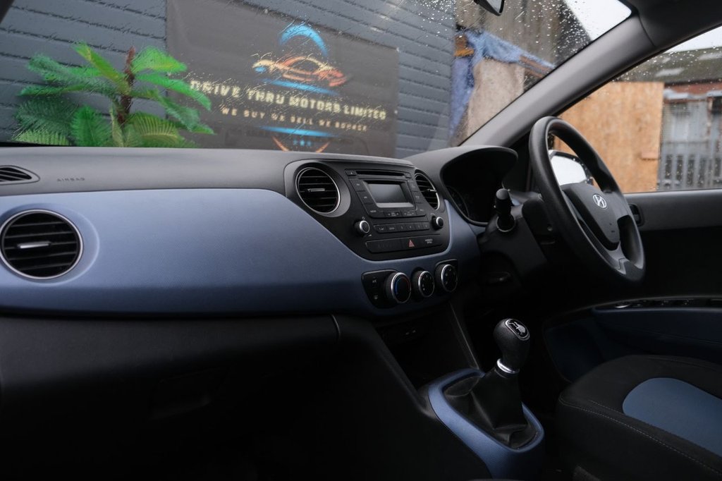 Used Hyundai i10 2014 for sale - 77220854: Photo 8