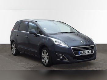 Used Peugeot 5008 2015 for sale - 77427921: Photo