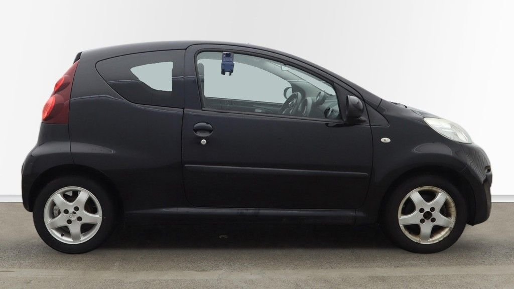 Used Peugeot 107 2013 for sale - 77583042: Photo 13