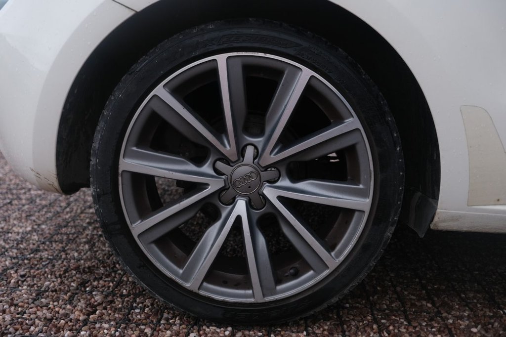 Used Audi A1 2010 for sale - 77919653: Photo 6