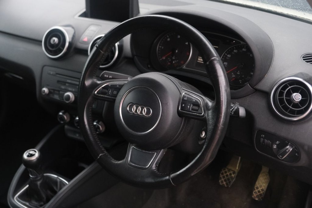 Used Audi A1 2010 for sale - 77919653: Photo 9