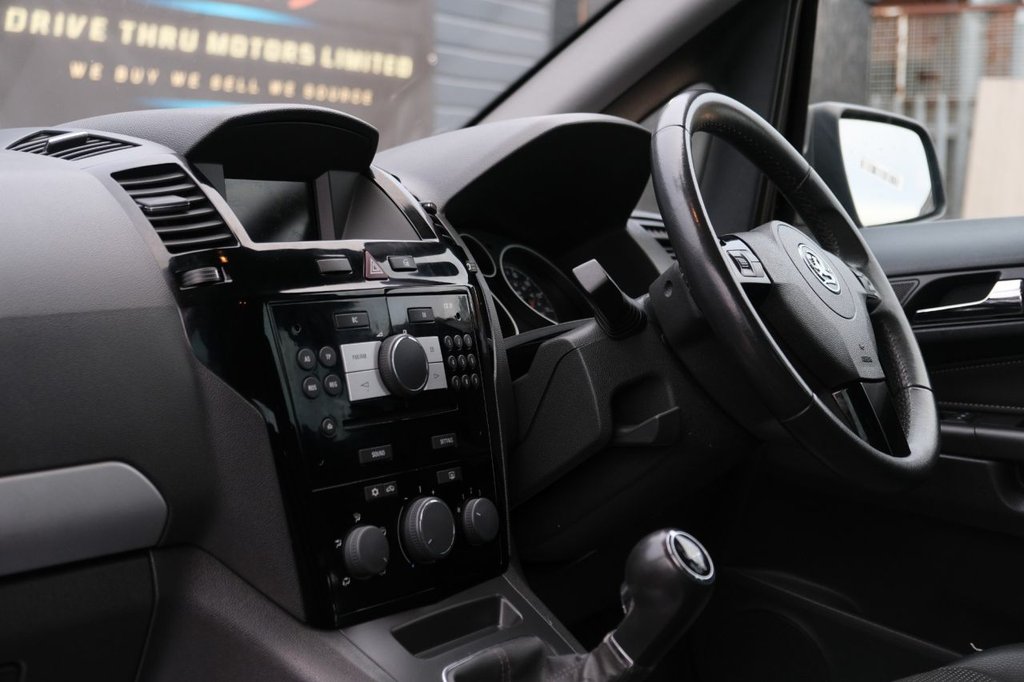 Used Vauxhall Zafira 2010 for sale - 77427917: Photo 12