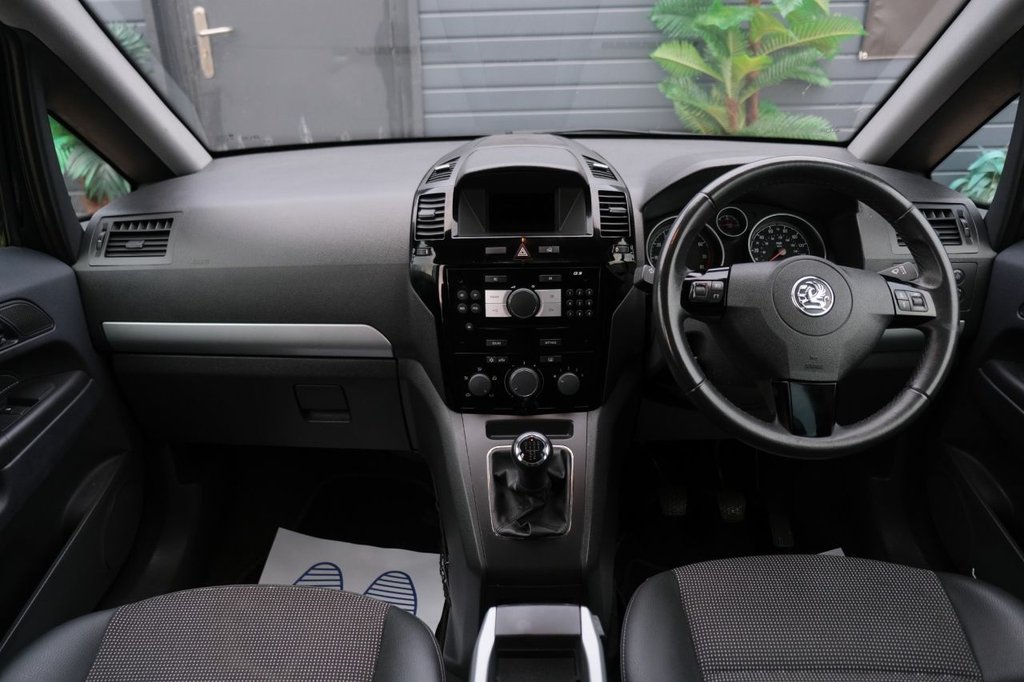 Used Vauxhall Zafira 2010 for sale - 77427917: Photo 13