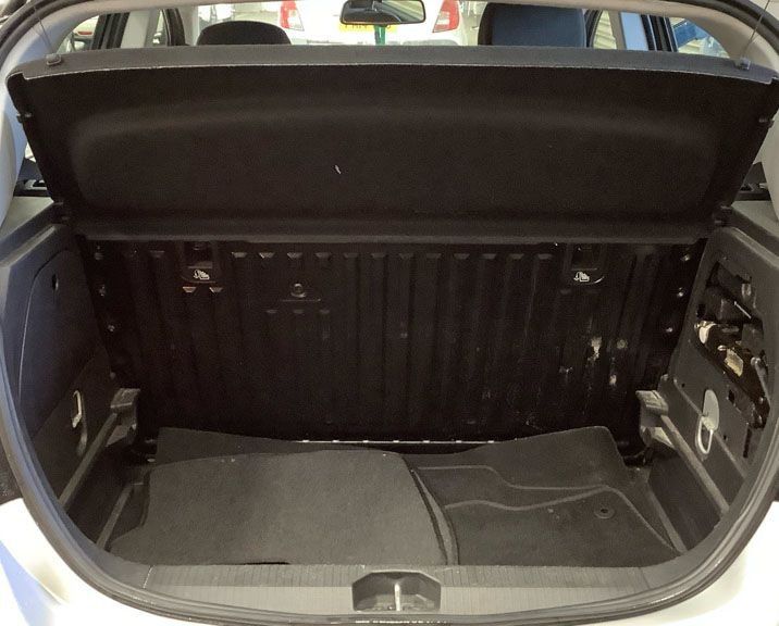 Used Vauxhall Corsa 2017 for sale - 77341356: Photo 6