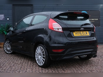 Used Ford Fiesta 2016 for sale - 77220855: Photo