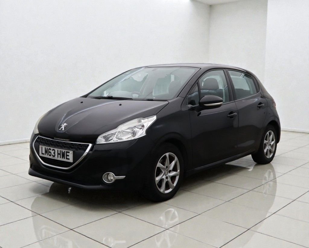 Used Peugeot 208 2013 for sale - 77850212: Photo 9