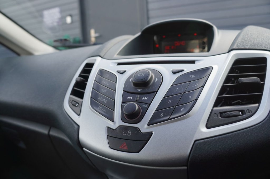 Used Ford Fiesta 2012 for sale - 78044773: Photo 9