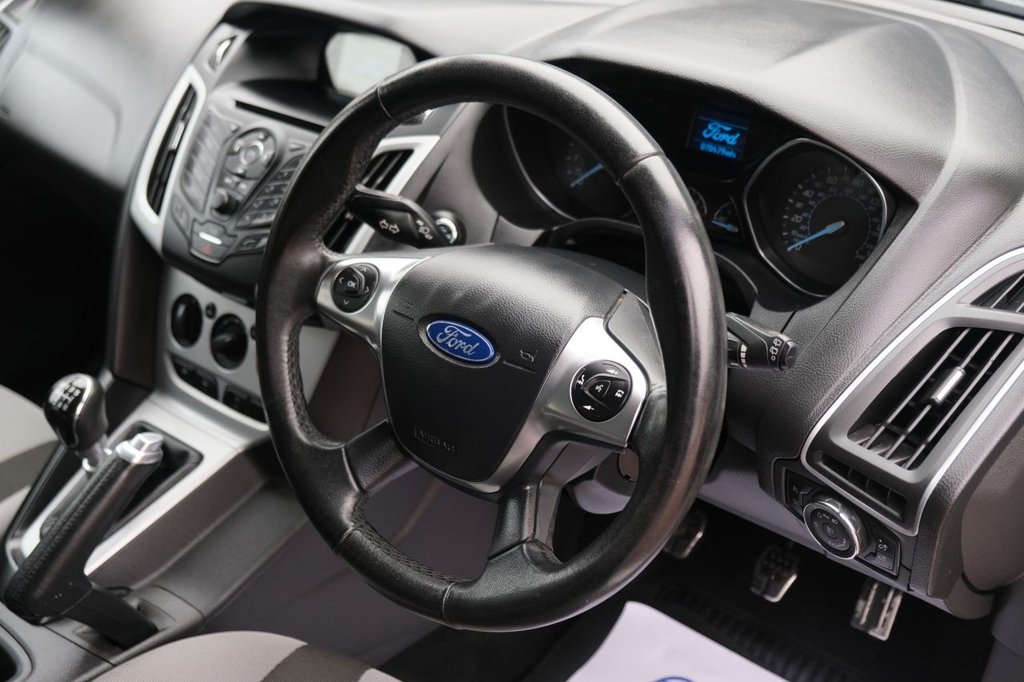 Used Ford Focus 2013 for sale - 78030198: Photo 10