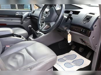 Used Ssangyong Turismo 2016 for sale - 79686642: Photo