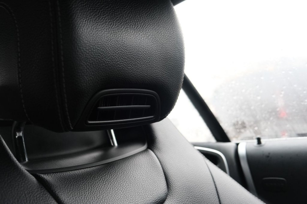 Used Mercedes-Benz C Class 2018 for sale - 77220840: Photo 14