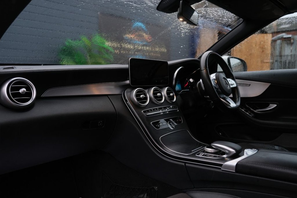 Used Mercedes-Benz C Class 2018 for sale - 77220840: Photo 9