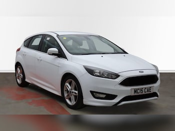 Used Ford Focus 2015 for sale - 77427920: Photo