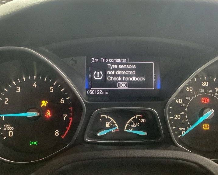 Used Ford Focus 2015 for sale - 77427920: Photo 7