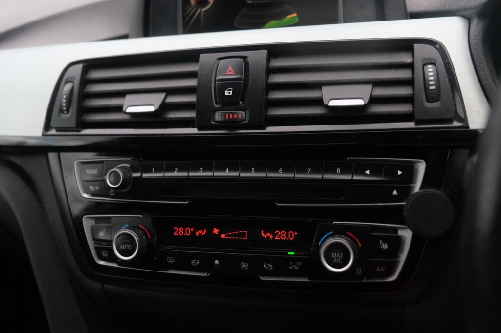 Used BMW 4 Series 2014 for sale - 78002639: Photo 24