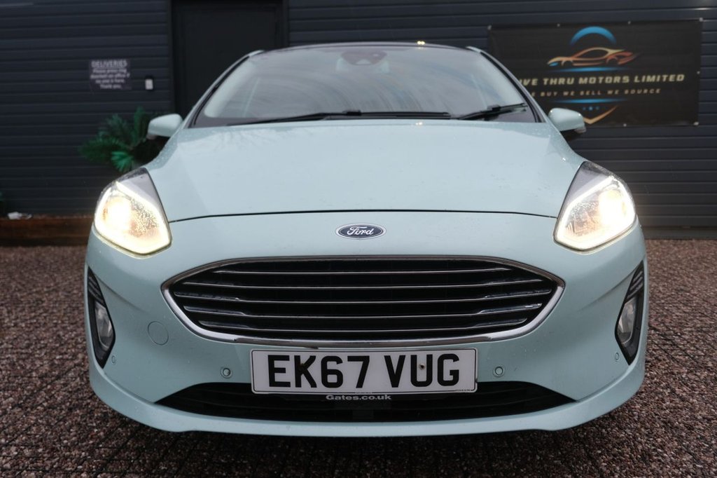 Used Ford Fiesta 2017 for sale - 77220859: Photo 2