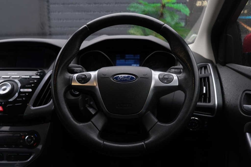 Used Ford Focus 2014 for sale - 77220843: Photo 13