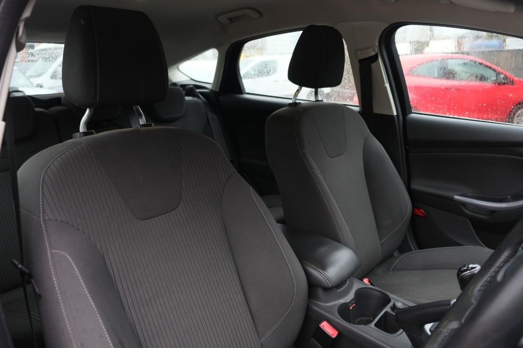 Used Ford Focus 2014 for sale - 77220843: Photo 14