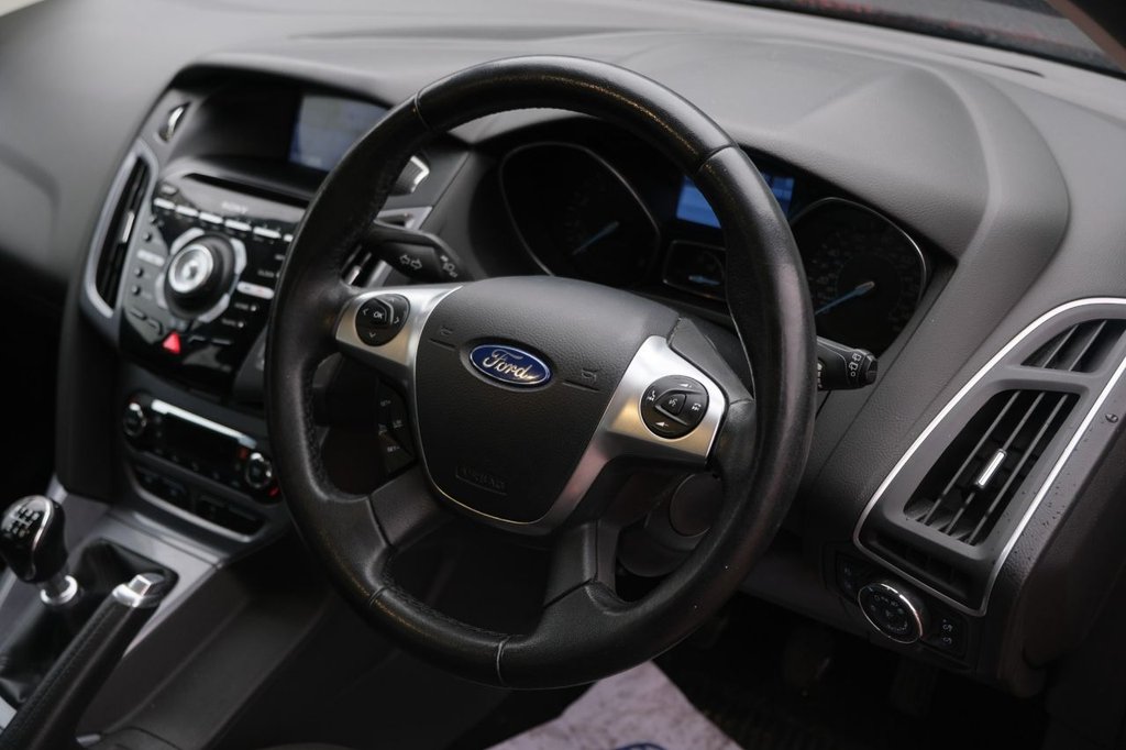 Used Ford Focus 2014 for sale - 77220843: Photo 9