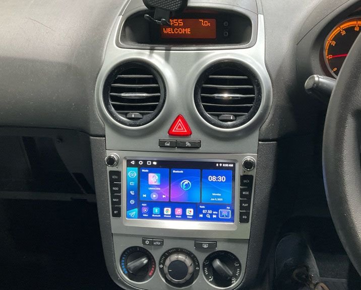 Used Vauxhall Corsa 2013 for sale - 77583049: Photo 2