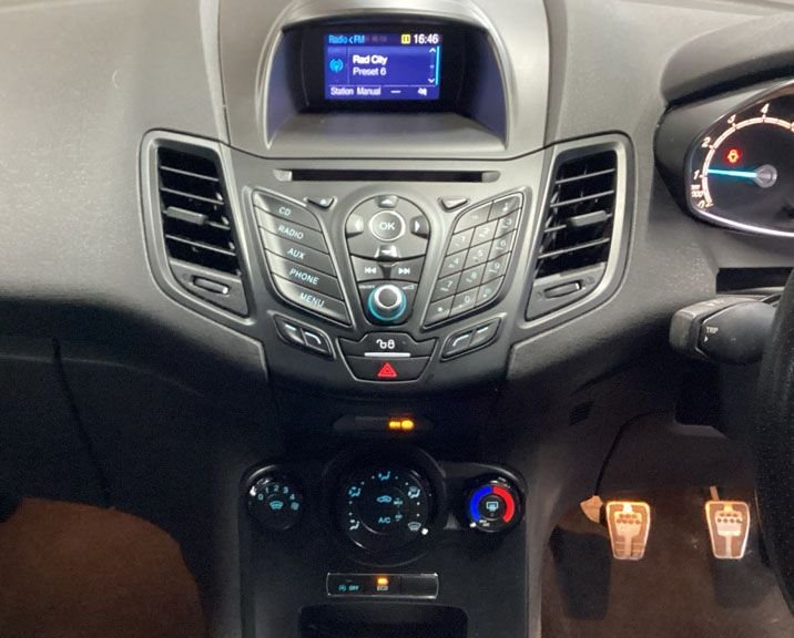 Used Ford Fiesta 2016 for sale - 77583031: Photo 2