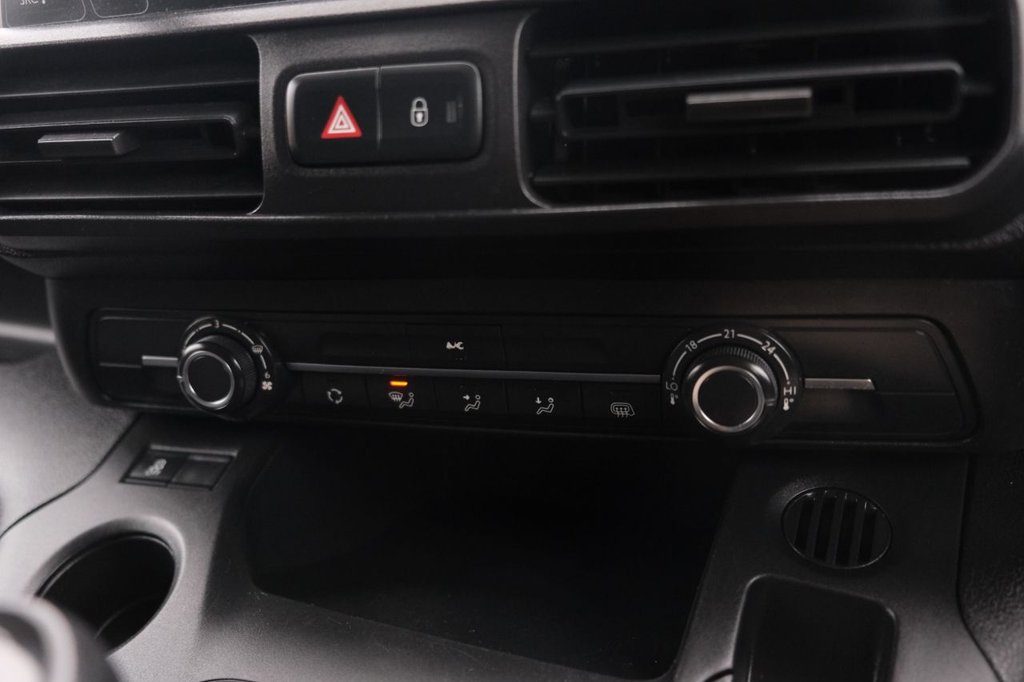 Used Vauxhall Combo 2019 for sale - 77220844: Photo 11