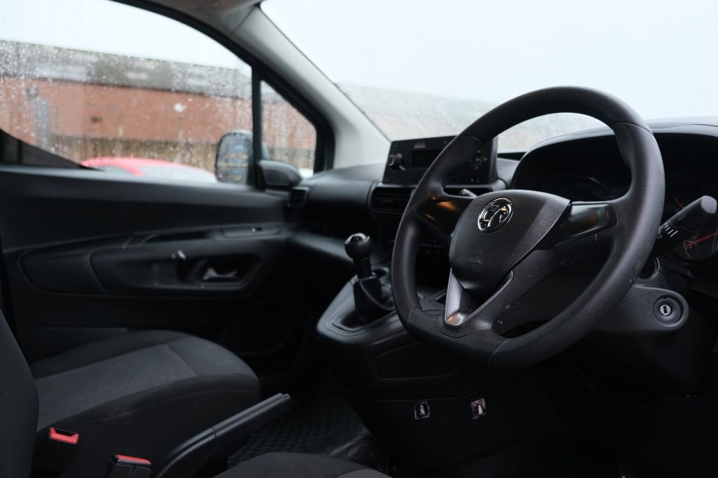 Used Vauxhall Combo 2019 for sale - 77220844: Photo 5