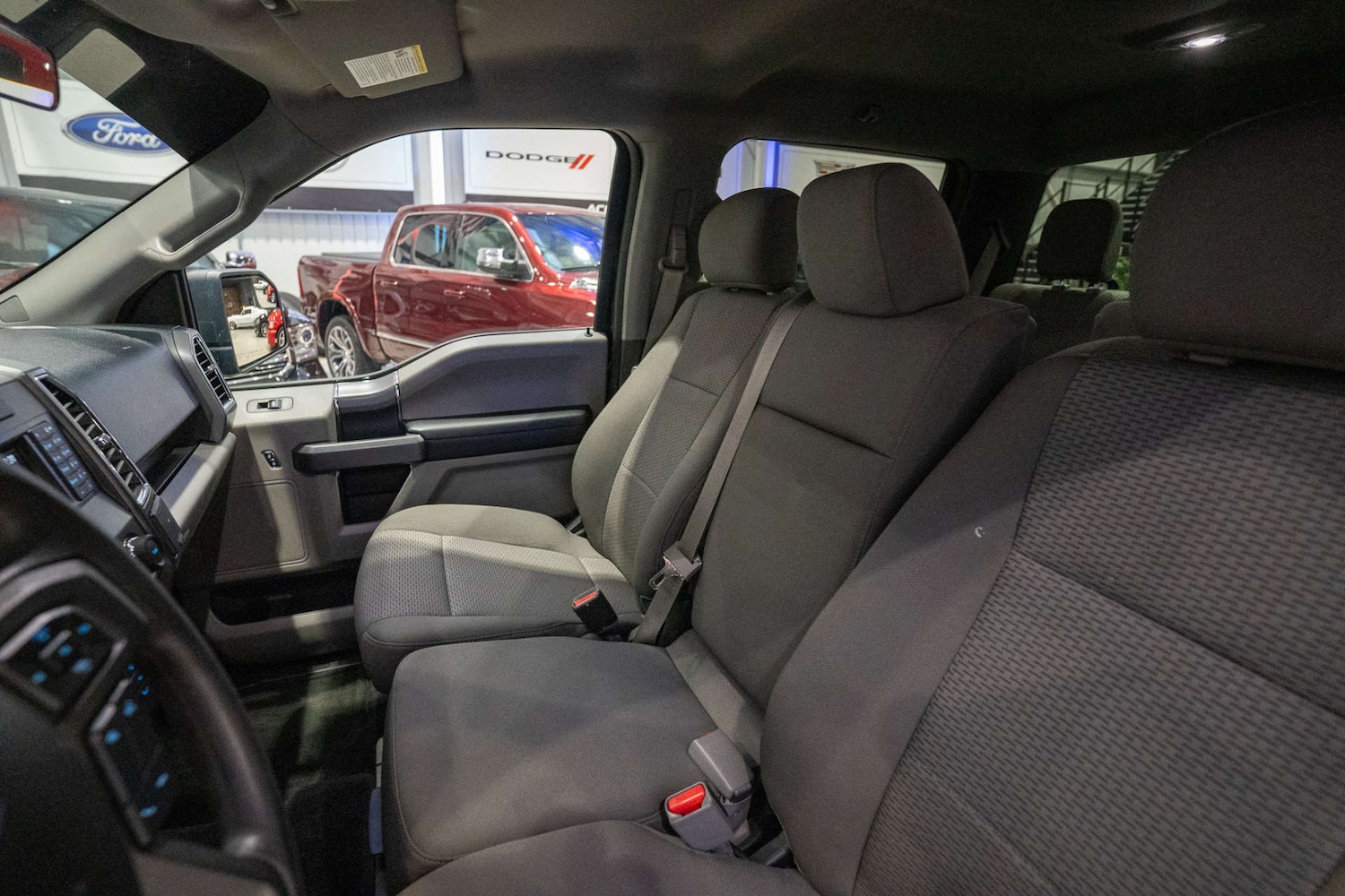 Used Ford F150 2017 for sale - 76735805: Photo 37