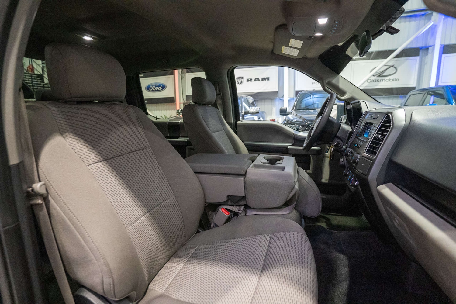 Used Ford F150 2017 for sale - 76735805: Photo 48