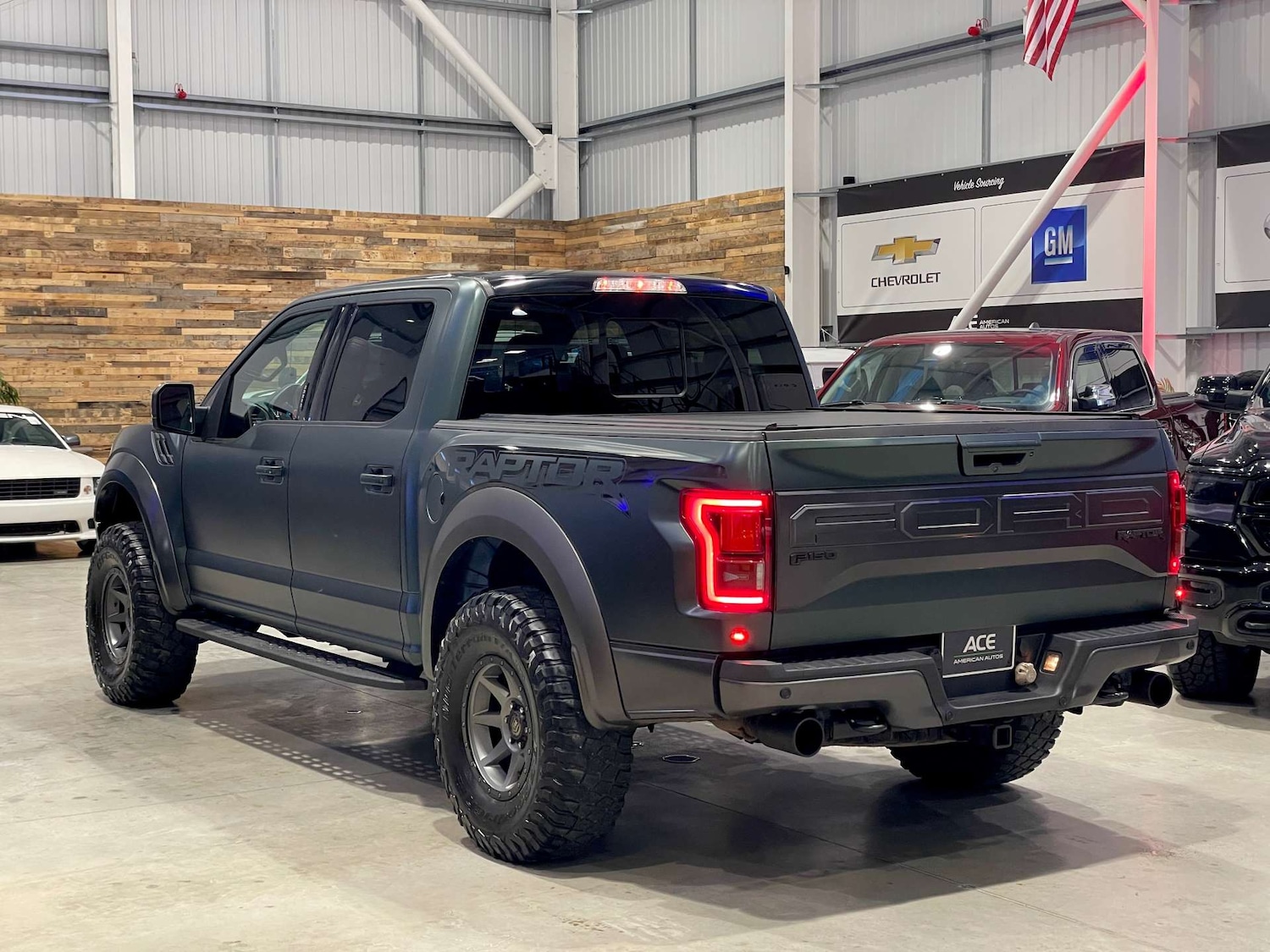 Used Ford F150 2017 for sale - 77437687: Photo 2