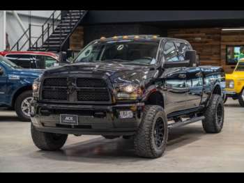 2017 (17) - 2500 Laramie 6.7L Cummins Diesel 4×4 VAT Q 4-Door