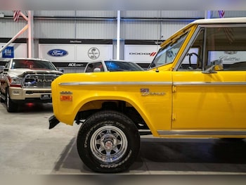 Used Ford Bronco  for sale - 75840436: Photo