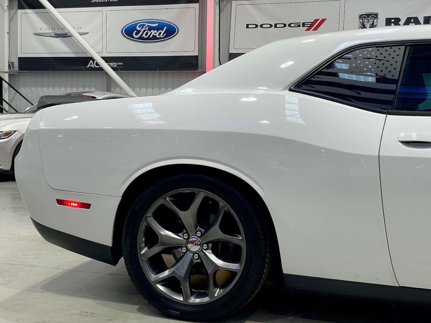 Used Dodge Challenger 2015 for sale - 77911318: Photo 11