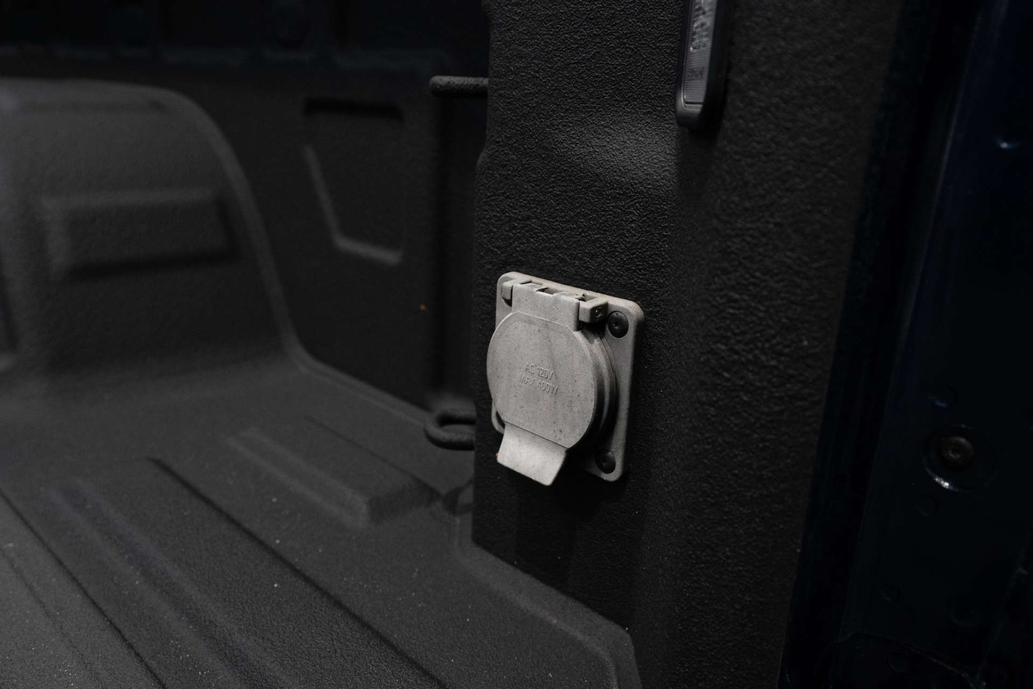 Used Chevrolet Silverado 2021 for sale - 76278578: Photo 16