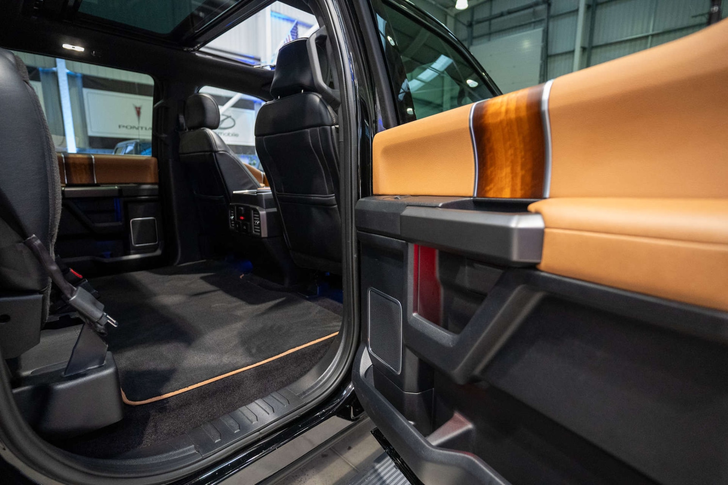 Used Ford F150 2017 for sale - 76531571: Photo 51