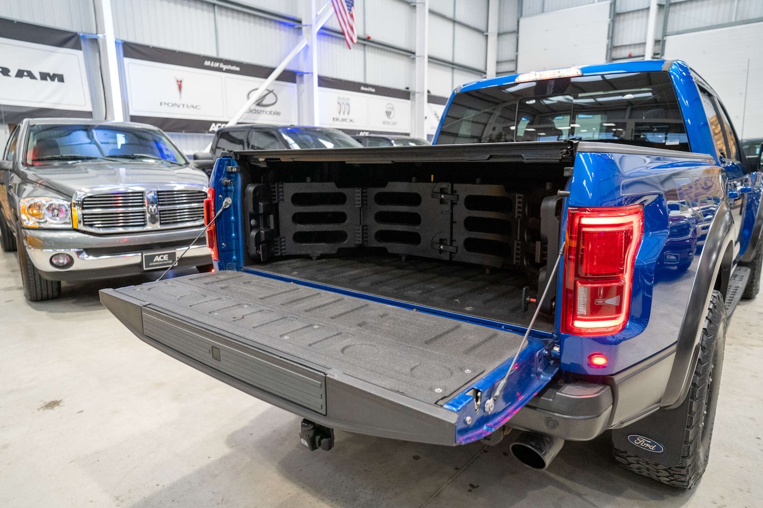 Used Ford F150 2017 for sale - 76289019: Photo 10