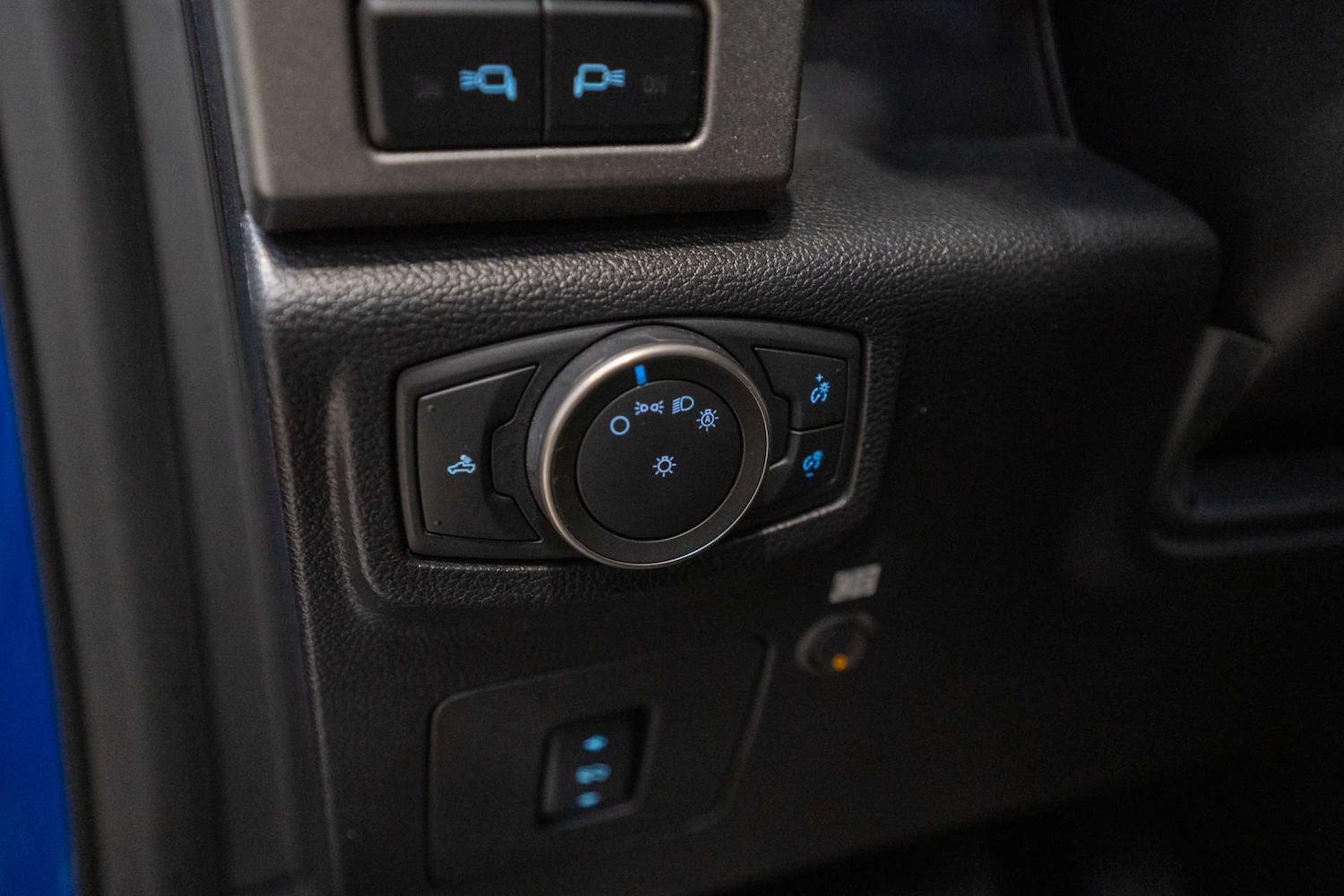 Used Ford F150 2017 for sale - 76289019: Photo 51