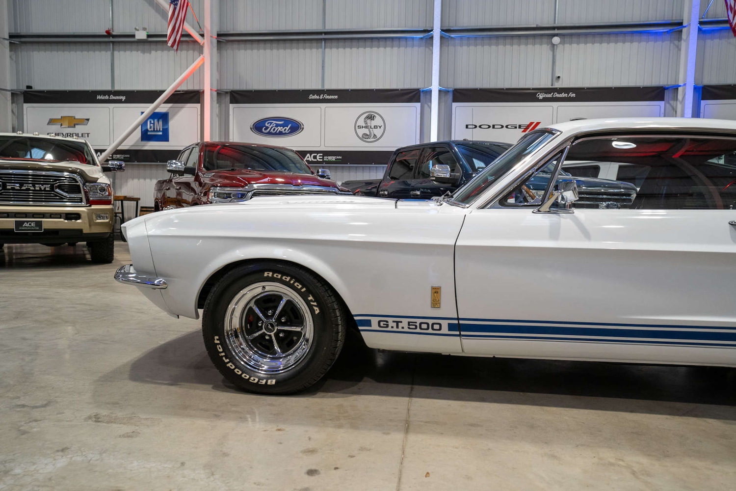 Used Ford Mustang 1967 for sale - 76304393: Photo 2