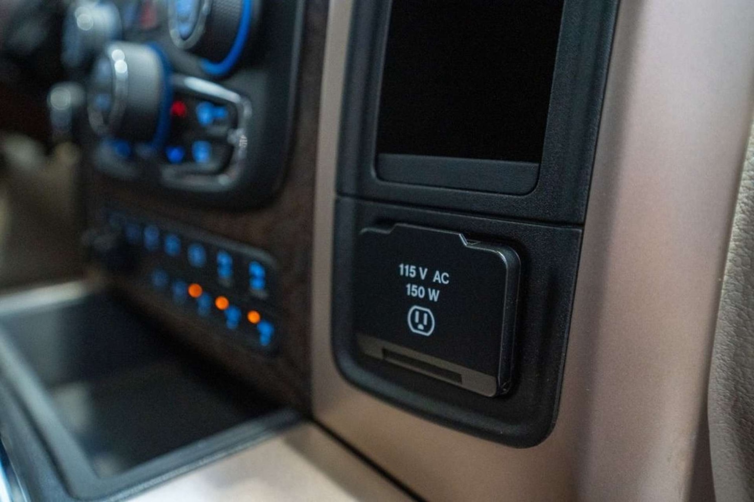 Used Dodge RAM 2017 for sale - 75551579: Photo 60