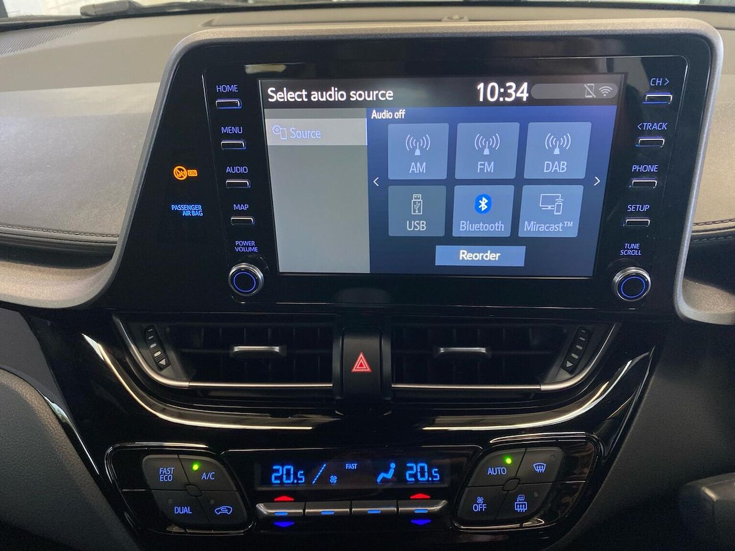 Used Toyota C-HR 2020 for sale - 76331052: Photo 11