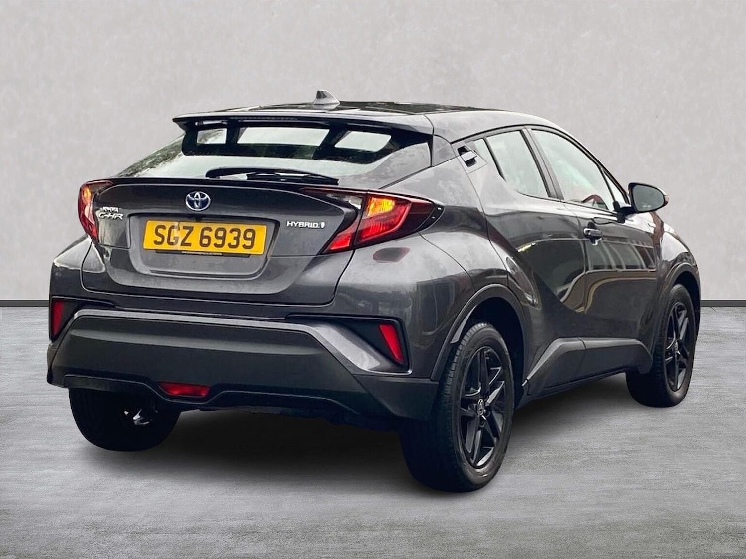 Used Toyota C-HR 2020 for sale - 76331052: Photo 18