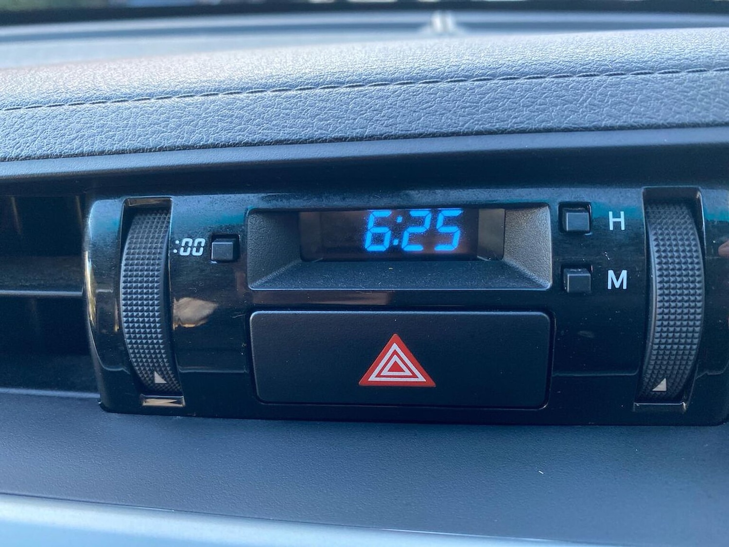 Used Toyota Hilux 2017 for sale - 76974533: Photo 22