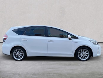 Used Toyota Prius+ 2020 for sale - 75587283: Photo