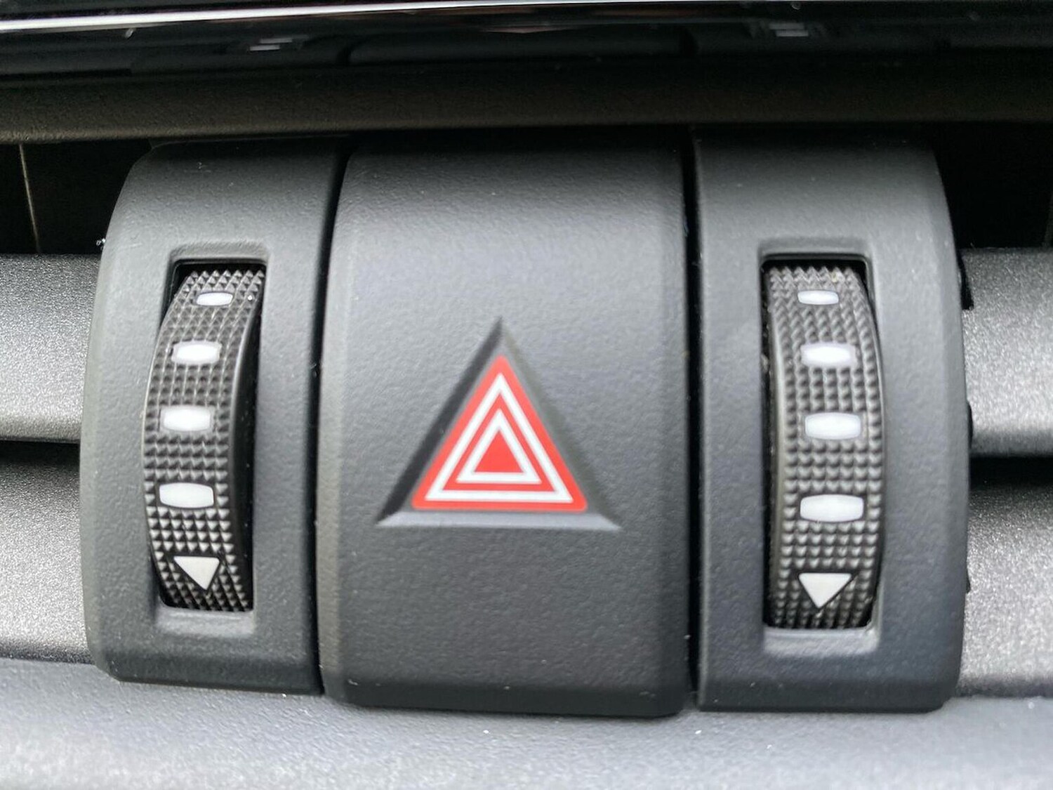 Used Toyota RAV4 2022 for sale - 76353616: Photo 22