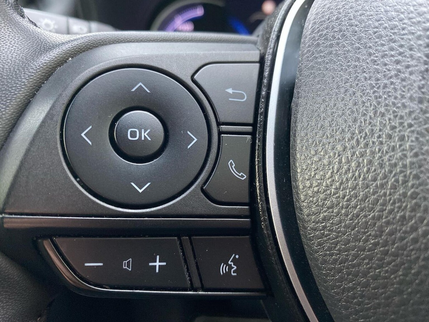 Used Toyota RAV4 2022 for sale - 76353616: Photo 25