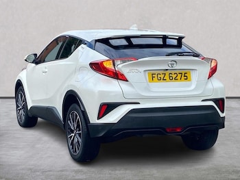 Used Toyota C-HR 2017 for sale - 75907544: Photo